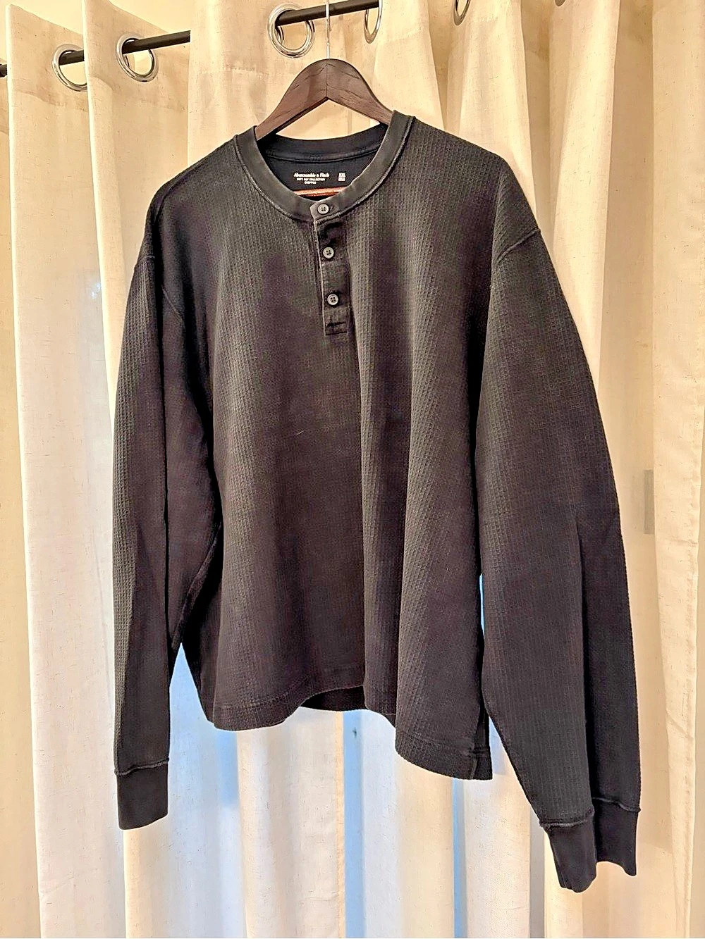 Abercrombie & Fitch Cropped Henley Black XXL